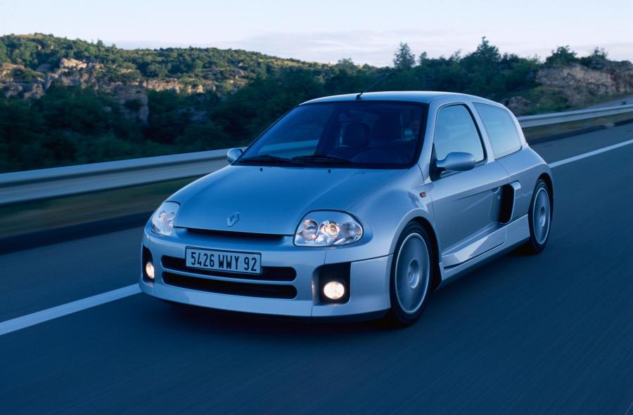  Renault Clio V6 Sport 1999 года  (фото 39 из 40)